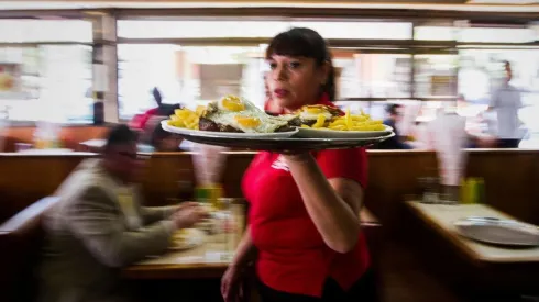 Chile es el tercer país con menor inclusión laboral femenina de la OCDE