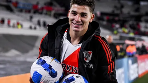 Julián Álvarez se llevó dos pelotas para la casa: MisterChip vibró con la goleada de River y entrega los datos históricos del partido de La Araña.
