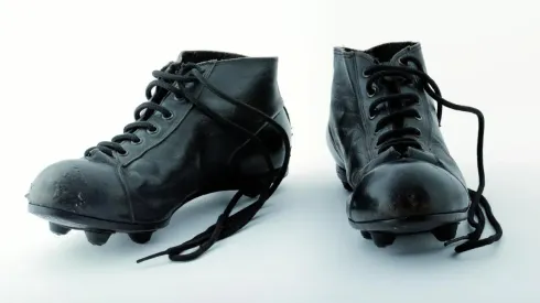 Los botines usados por Honorino Landa forman parte de la muestra Mundial de Fútbol: Chile 1962 que podrás ver desde el 30 de mayo.