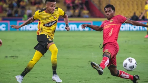 Castillo mostró un gran nivel en la goleada de Barcelona