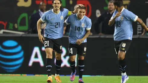 Edinson Cavani demostró su nivel con dos goles.