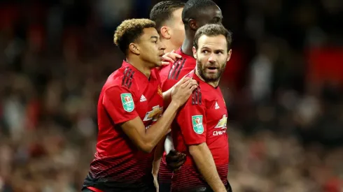 Lingard y Mata no seguirán en Manchester United