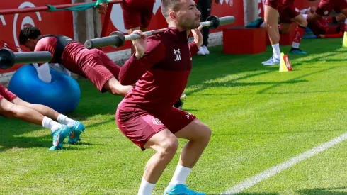 Jean Meneses ya se encuentra en pretemporada con su nuevo equipo.