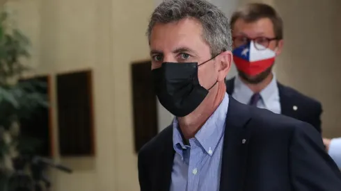 De la Carrera es denunciado por golpear a diputado Manouchehri