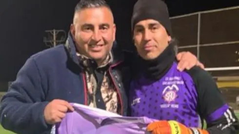 García se llevó una especial camiseta del SAU como regalo.