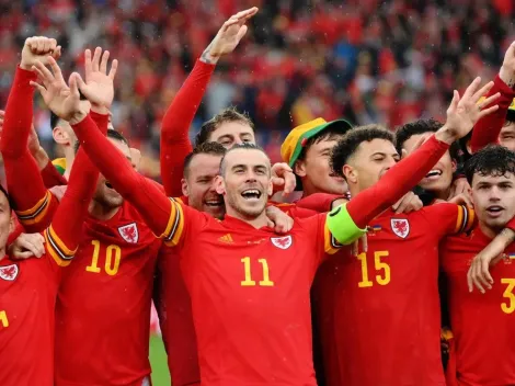 Bale emocionado tras llevar a Gales al Mundial tras 64 años