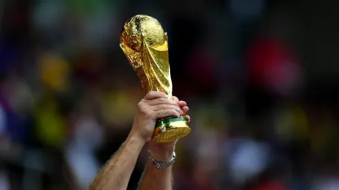 El trofeo de la Copa del Mundo es uno de los más codiciados por los futbolistas.