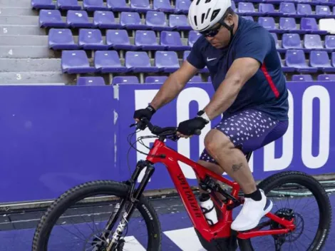 Ronaldo cumple promesa e inicia su pedaleo de 500 kilómetros