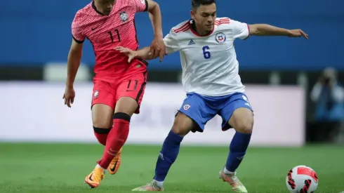 Mehssatou se llevó varios elogios después de debutar con La Roja de Berizzo, Gonzalo Fierro fue uno de ellos.