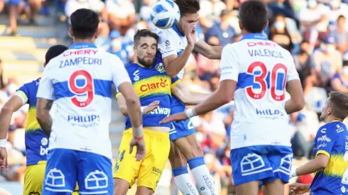 Lucas Melano estaría viviendo sus últimas horas con la UC