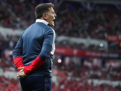 Berizzo reconoce que Chile enfrentará a Túnez con un ojo en la FIFA