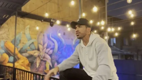 Edson Puch con su música en Iquique