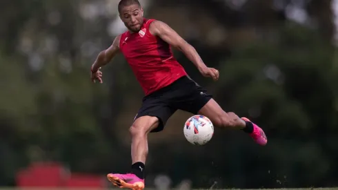 Leandro Benegas es prioridad hoy en Colo Colo, pero aún no se comunican con él.