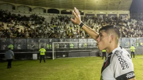 Palacios llegó a Vasco da Gama por pedido de Ze Ricardo, quien dejó el equipo