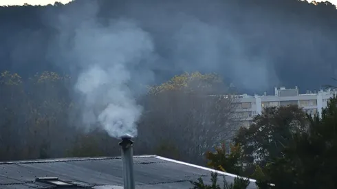 ¿Cuáles son las restricciones de la preemergencia ambiental?