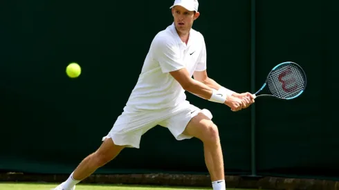 Nico Jarry confirmó que no jugará Wimbledon por su lesión a la cadera.