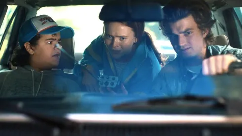 Una de las fortalezas de Stranger Things 4 Parte 1 es la línea argumental con el team Dustin/Steve.