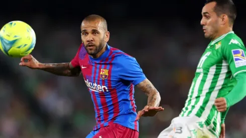 Dani Alves debe buscar equipo para llegar en forma a Qatar 2022.