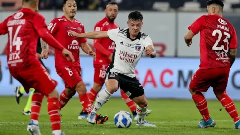 Cristián Zavala es uno de los jugadores con opciones de partir de Colo Colo