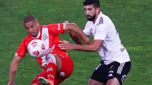 Leandro Benegas ante Colo Colo. El Cacique puede ser su próximo destino.