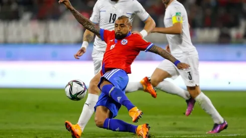 Según Olé, Vidal le reconoció a un cercano que le encantaría llegar a La Bombonera.