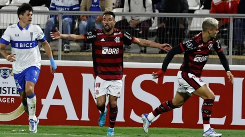 Ex jugadores de la UC aseguran que el regreso de Isla no asegura el éxito.