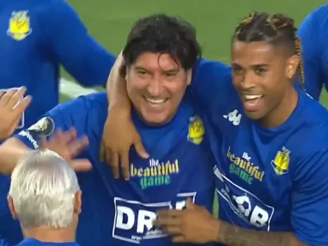 Doblete: golazo de Zamorano de palomita en el amistoso de Miami