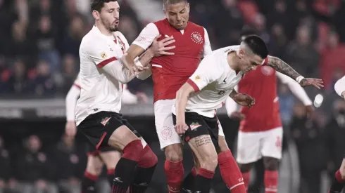 Benegas marcó la apertura de la cuenta en Independiente