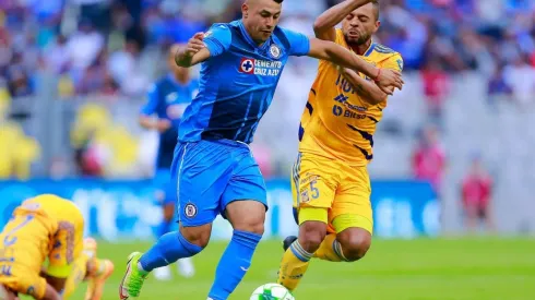 Iván Morales espera poder sumar más minutos en Cruz Azul de México.