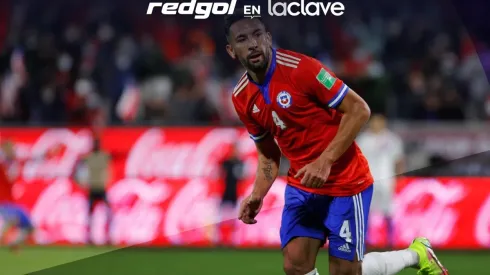 Mauricio Isla llegó a un principio de acuerdo con Universidad Católica para reforzar al equipo y tener su debut en Primera División de Chile, en el cuadro que lo formó.