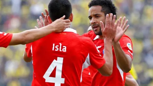 Beausejour aplaudió la decisión de Isla de venir al fútbol chileno