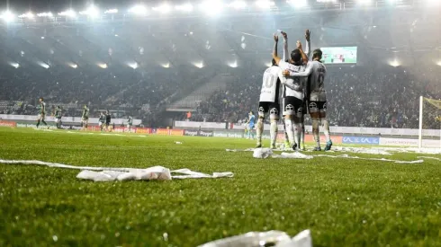 Colo Colo volvió a los abrazos en el sur