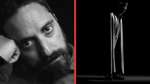 Pablo Larraín junto a la primera imagen de El Conde, de Netflix.