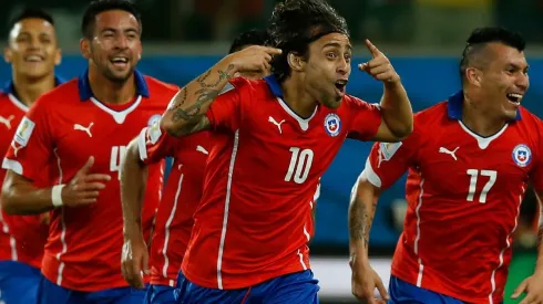 Jorge Valdivia colgó los botines y ya pide banca como DT.