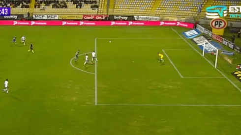 Matías Campos López anotó un golazo ante Colo Colo