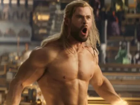 Thor: Love and Thunder | ¿Qué se lee en el tatuaje de Thor?