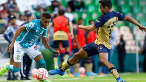 Byron Castillo fue protagonista en la remontada de León ante Pumas: empate 3-3.