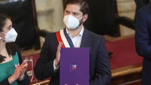 ¿Cuál es la aprobación del Presidente Boric y qué dice sobre el Apruebo o Rechazo la Encuesta Cadem?