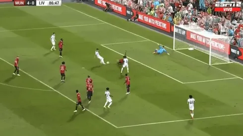 Núñez se quedó con las ganas de marcar en su debut con Liverpool.