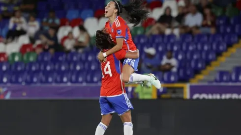 La celebración de las seleccionadas nacionales en el estadio Pascual Guerrero.