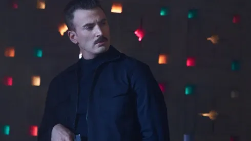 Chris Evans como Lloyd Hansen en The Gray Man, de Netflix.