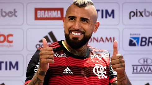 Arturo Vidal podría sumar sus primeros minutos con el Mengao.