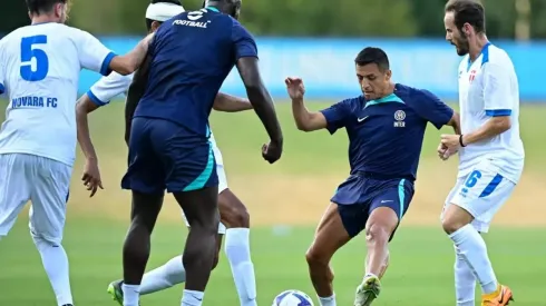 Alexis Sánchez sumó minutos en un amistoso de pretemporada ante el Novara.