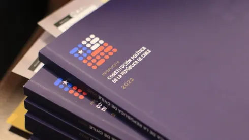 ¿Dónde obtener de forma gratuita el texto impreso de la Nueva Constitución?