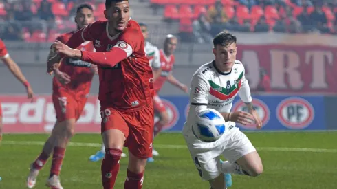 Unión La Calera se llevó un punto gracias a un penal que deja muchas dudas