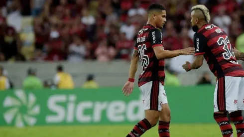 Vidal podría ser desde la partida ante el Goianiense