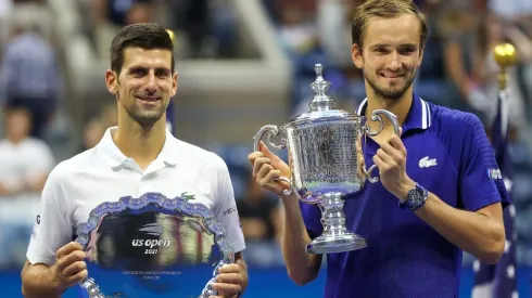 Daniil Medvedev derrotó en la final del grand slam estadounidense del 2021 a Novak Djokovic.