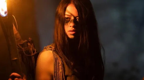 Depredador: La Presa está protagonizada por Amber Midthunder.