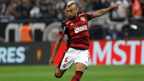 Arturo Vidal podría aparecer en el XI estelar del Fla.