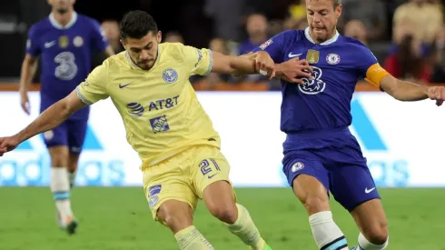 César Azpilicueta renovó por dos años más con Chelsea.